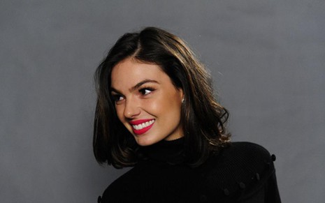 A atriz Isis Valverde, que acaba de lançar uma linha de produtos que leva o seu nome - ESTEVAM AVELLAR/TV GLOBO