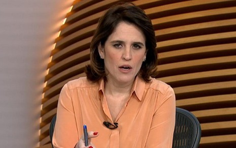 A jornalista Ana Luiza Guimarães, que sentiu cólicas e saiu da bancada do Bom Dia Brasil hoje (26) - Reprodução/TV Globo