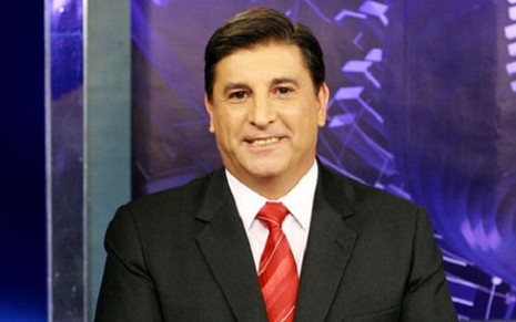 O apresentador do Jornal do SBT - Noite, Carlos Nascimento; jornalista segue afastado para tratamento de um câncer - Divulgação/SBT