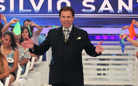 O apresentador Silvio Santos, do SBT, que ficou em primeiro lugar durante 52 minutos neste domingo (12) - Roberto Nemanis/SBT