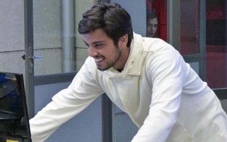 O ator Rodrigo Simas (Marlon) em cena da novela das sete, Além do Horizonte, da Globo - Reprodução/TV Globo