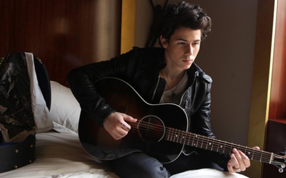 Nick Jonas ganhou fama como um dos membros da banda Jonas Brothers, junto com os irmãos Nick e Joe - Divulgação/Jonas Brothers
