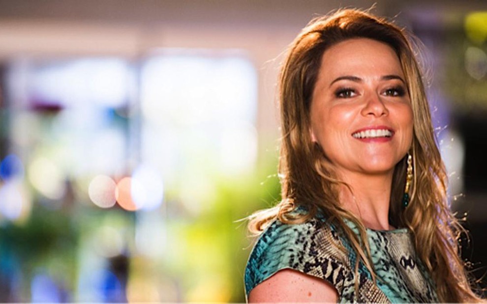 Vivianne Pasmanter em cena de Em Família; cena em que Shirley apresentaria sua cobra ficou para hoje - João Miguel Jr./TV Globo