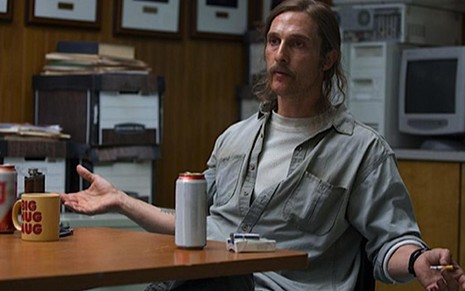 O ator Matthew McConaughey, vencedor do Oscar, em cena de True Detective - Divulgação/HBO