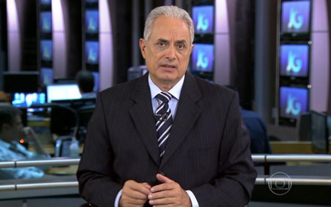 William Waack na bancada do Jornal da Globo; telejornal perdeu para filme de Jackie Chan no SBT - Reprodução/TV Globo