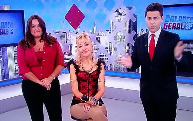 Fabíola Reipert, a cantora Sol e o apresentador Luiz Bacci; Balanço Geral derrotou Vídeo Show - Reprodução/TV Record