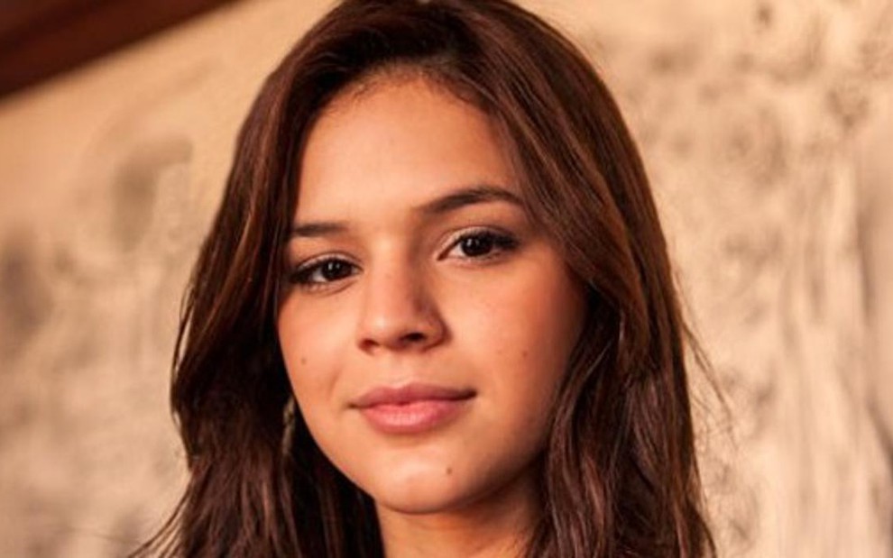 Bruna Marquezine interpreta Luiza na novela Em Família, da Globo; estudante dará apoio a Clara - Reprodução/TV Globo