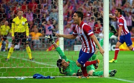 Koke, meia do Atlético de Madrid, celebra gol que eliminou o Barcelona da Liga dos Campeões da Europa - Divulgação/UEFA