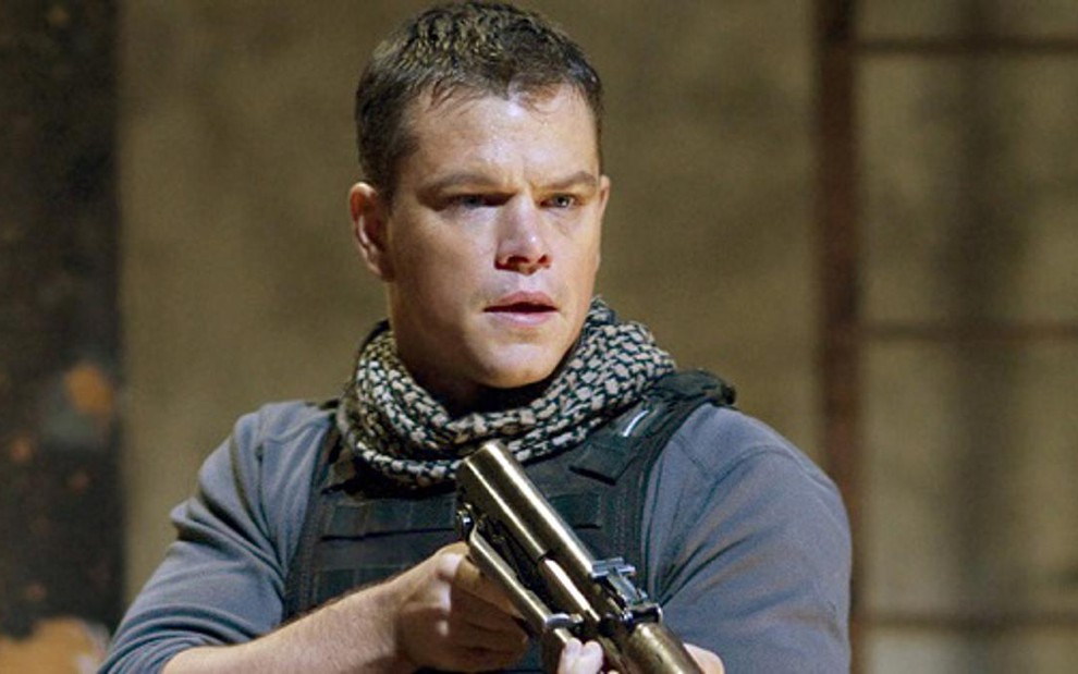 Matt Damon em cena do filme Zona Verde (2010), exibido pela Record na sexta-feira (20) - Reprodução