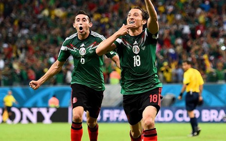Guardado celebra segundo gol do México em vitória sobre a Croácia, nesta terça (17), em Pernambuco - Divulgação/Fifa