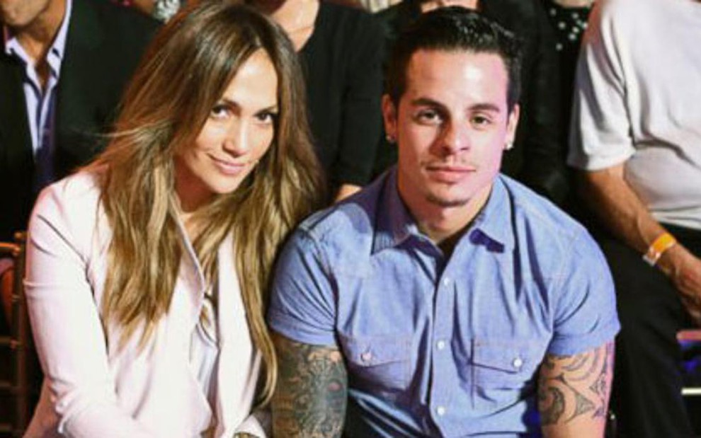 Jennifer Lopez e o ex-namorado Casper Smart, na plateia do programa americano Dancing with the Stars - ABC/Divulgação