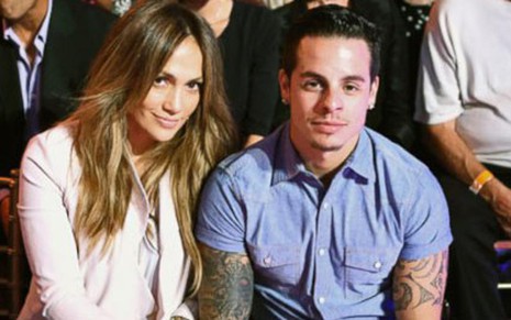 Jennifer Lopez e o ex-namorado Casper Smart, na plateia do programa americano Dancing with the Stars - ABC/Divulgação