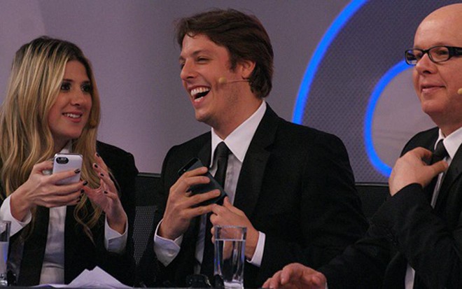 Dani Calabresa, Fábio Porchat e Marcelo Tas na bancada do CQC de segunda-feira (28) - Clarissa Mirzeian/Band