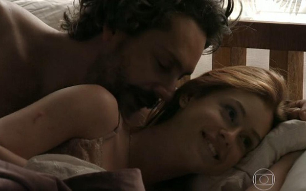Alexandre Nero (José Alfredo) contracena com Marina Ruy Barbosa (Maria isis) na novela Império - Reprodução/TV Globo