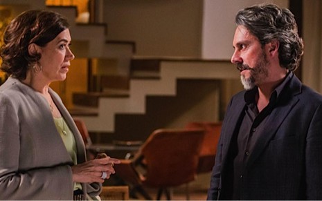 Lilia Cabral e Alexandre Nero em cena em que seus personagens discutem na novela Império, da Globo - Paulo Belote/TV Globo