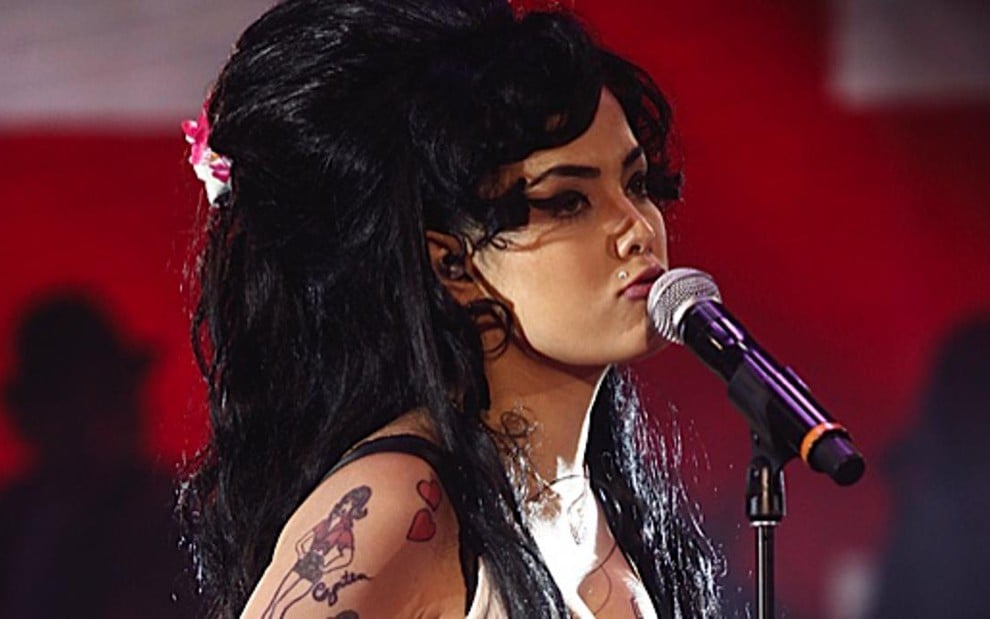 Li Martins (ex-Rouge) 'incorpora' Amy Winehouse na edição de estreia de Esse Artista Sou Eu - Roberto Nemanis/SBT