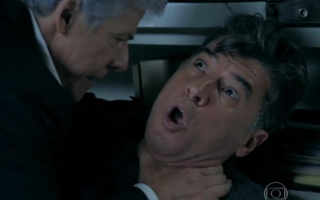 José Mayer 'enforca' Paulo Betti em cena de Império; briga entre gays rendeu à novela pior audiência - Reprodução/TV Globo