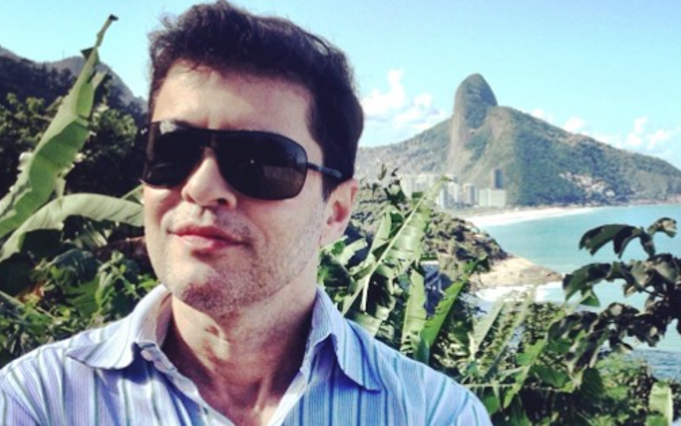 O novelista Tiago Santiago, que retorna à TV com a série Na Mira do Crime e lançará filme em 2015 - Reprodução/Instagram