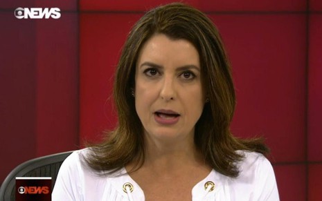 A jornalista Carla Lopes no Jornal da GloboNews de 27 de setembro, em que se envolveu em gafe - Reprodução/GloboNews