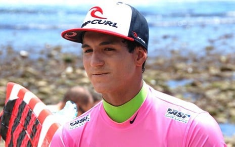 O surfista Gabriel Medina, estrela da segunda temporada da série Nacionais Kids, do canal pago Woohoo - Divulgação