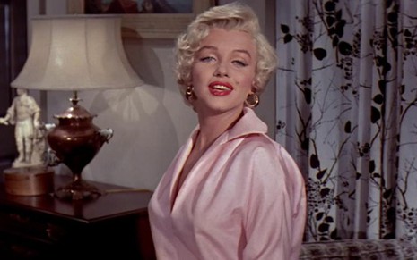 A atriz Marilyn Monroe em cena do filme O Pecado Mora ao Lado (1955) - Divulgação