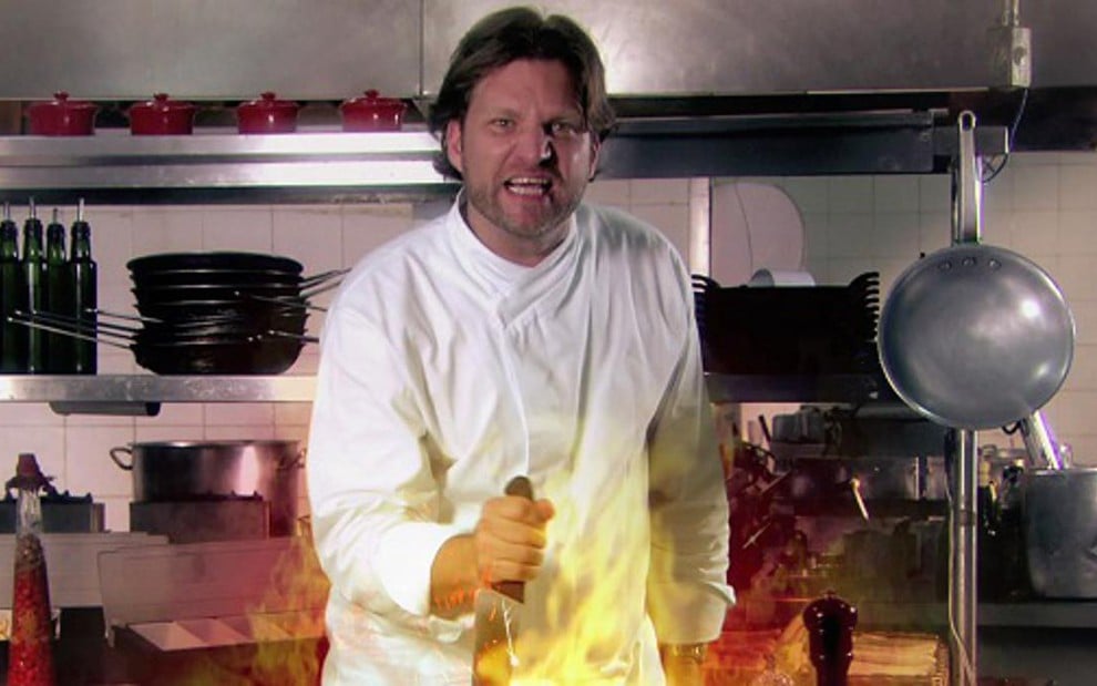 O chef Carlos Bertolazzi, apresentador do Cozinha Sob Pressão, do SBT, que terá reality no Fox Life - Divulgação