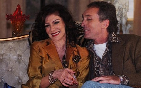 Antonio Negreiros e Marília Pêra em cena de Cobras & Lagartos;; novela bateu recorde em quatro meses - Divulgação/TV Globo