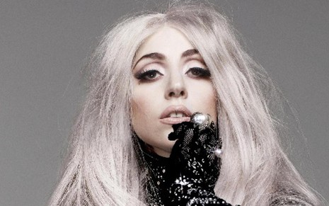 A cantora Lady Gaga, que acaba de passar o controle financeiro de sua nova casa para seu pai - Divulgação