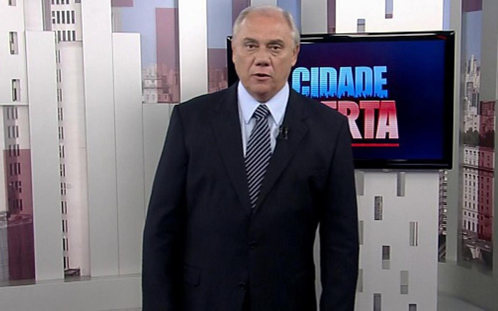 O jornalista Marcelo Rezende durante apresentação do programa Cidade Alerta, da Record - Reprodução/TV Record