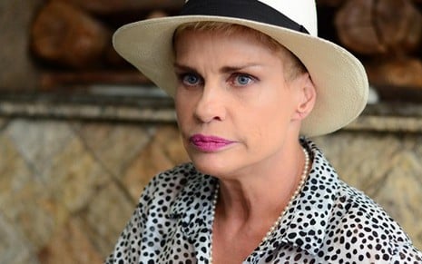 A apresentadora e bailarina Doris Giesse, que ameaçou processar SBT se emissora a mostrar em revista - Cristiane Camelo/Notícias da TV