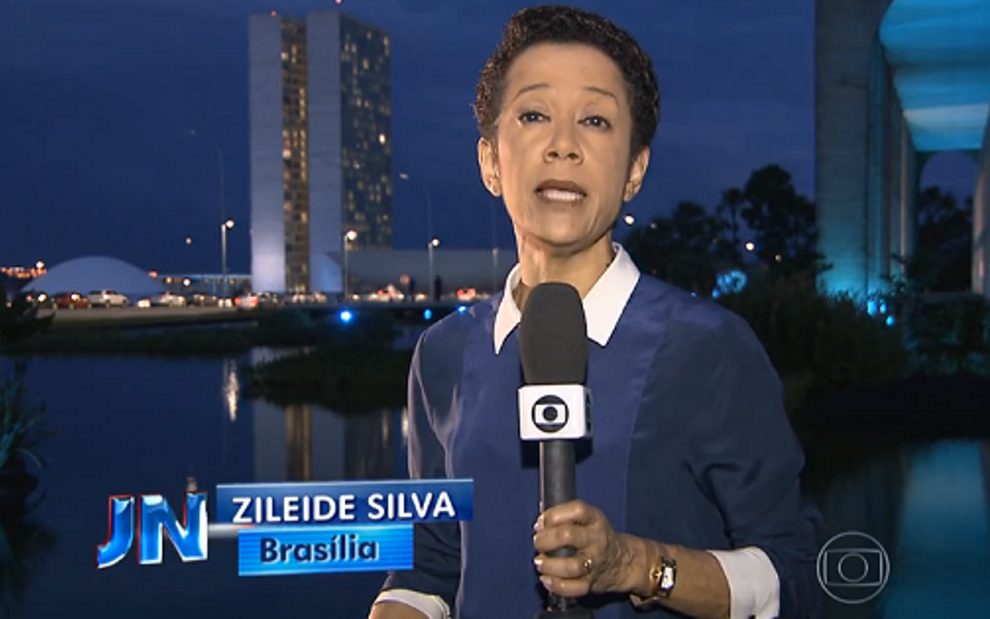 A jornalista Zileide Silva em sua última aparição na Globo, no Jornal Nacional de 26 de novembro - Reprodução/TV Globo