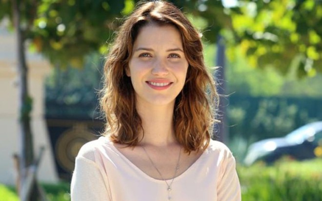 Laura (Nathalia Dill) ficará grávida e cumprirá seu destino nos próximos capítulos de Alto Astral - Pedro Paulo Figueiredo/TV Globo
