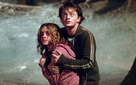 Emma Watson e Daniel Radcliffe em cena do filme Harry Potter e o Prisioneiro de Azkaban, no Space - Divulgação/Warner