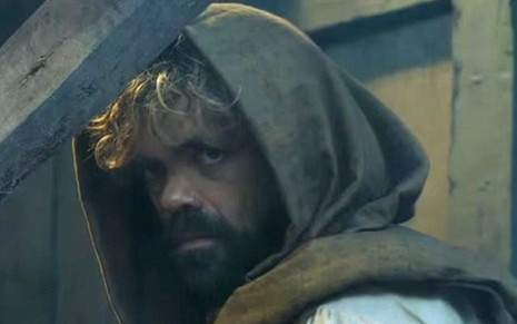 O ator Peter Dinklage no papel de Tyrion Lannister em cena da quinta temporada de Game of Thrones - Reprodução/HBO