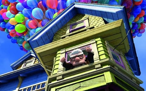 Carl Fredricksen em casa na animação Up: Altas Aventuras (2009); imóvel que inspirou filme será demolido - Divulgação
