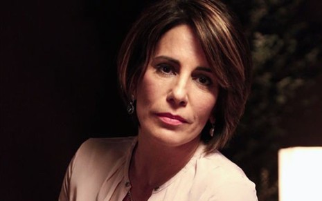 A atriz Gloria Pires interpreta a vilã Beatriz na novela Babilônia, que estreou nesta segunda na Globo - Divulgação/TV Globo