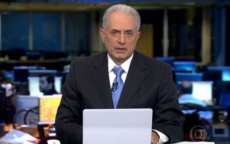 William Waack apresenta o Jornal da Globo na última sexta; jornalista venceu Record nos tribunais - Reprodução/TV Globo