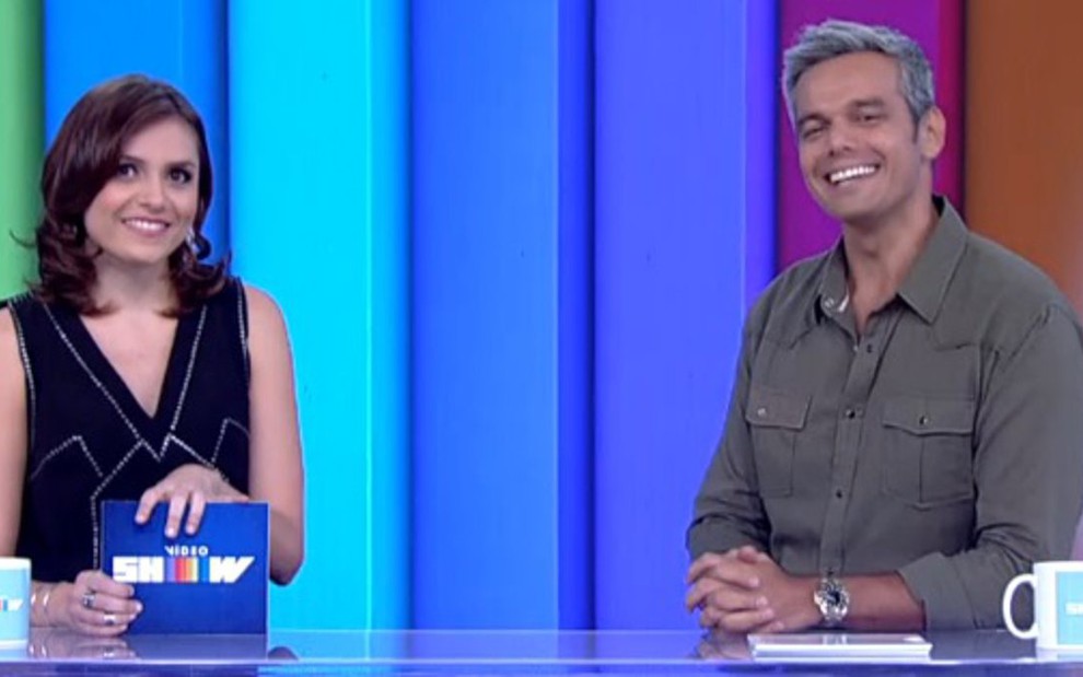 Monica Iozzi e Otaviano Costa na bancada do 'novo' Vídeo Show, que liderou no Ibope da Grande SP - Reprodução/TV Globo