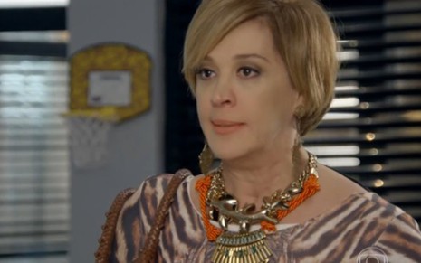 Claudia Raia em cena de Alto Astral; novela das sete bateu recorde na quarta (8) e superou Babilônia - Reprodução/TV Globo