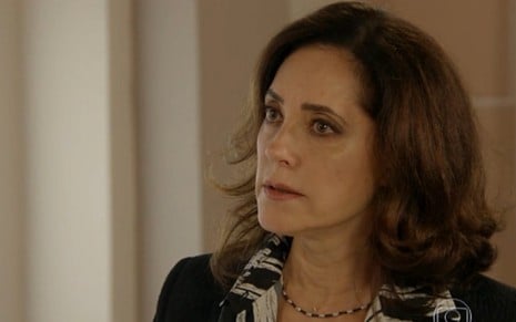 Maria Inês (Christiane Torloni) descobrirá que foi enganada pelo filho, nos próximos capítulos de Alto Astral - Reprodução/TV Globo