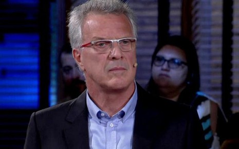 Pedro Bial apresenta debate sobre sexo, nudez e homossexualidade na TV, tema do Na Moral - Reprodução/TV Globo