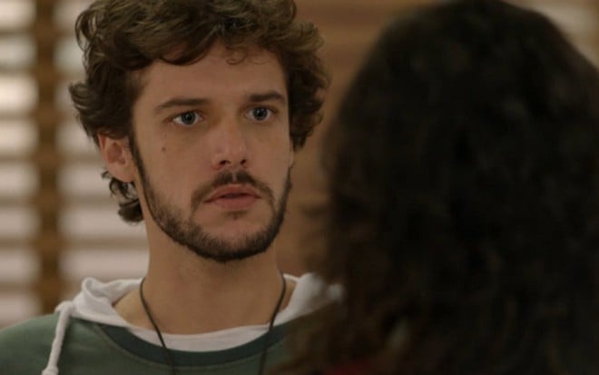 Jayme Matarazzo (Pedro) e Maria Flor (Taís) em cena de Sete Vidas, novela das seis da Globo - Reprodução/TV Globo