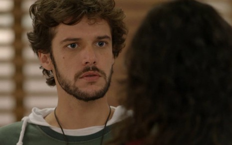 Jayme Matarazzo (Pedro) e Maria Flor (Taís) em cena de Sete Vidas, novela das seis da Globo - Reprodução/TV Globo