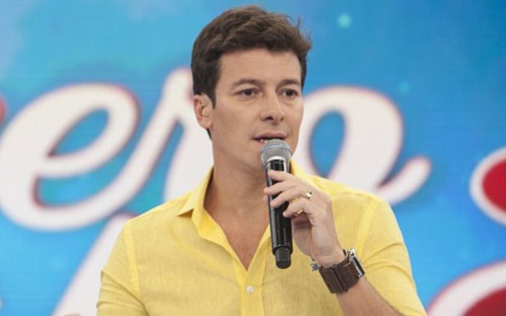 Rodrigo Faro no programa exibido do último; apresentador é campeão em merchandising - Edu Moraes/TV Record