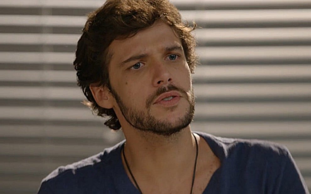 Jayme Matarazzo (Pedro) em cena de Sete Vidas, novela das seis; ele provocará climão durante festa - Reprodução/TV Globo