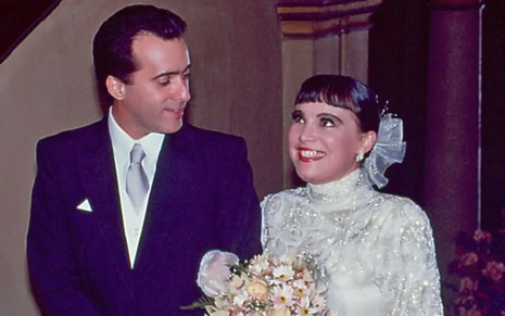 Tony Ramos e Regina Duarte em Rainha da Sucata, novela de 1990 que não funcionou como chanchada - Reprodução/Memória Globo