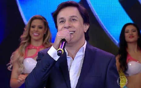Tom Cavalcante faz imitação durante o Domingão do Faustão, do qual estava afastado havia 11 anos - Reprodução/TV Globo