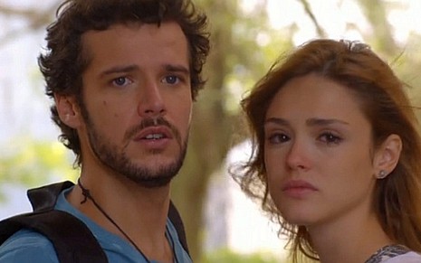 Pedro (Jayme Matarazzo) e Júlia (Isabelle Drummond) serão surpreendidos em Sete Vidas, novela das seis - Reprodução/TV Globo