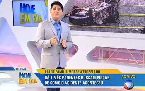 César Filho apresenta reportagem policial no Hoje em Dia de segunda (20): programa morreria sem crime - Reprodução/TV Record