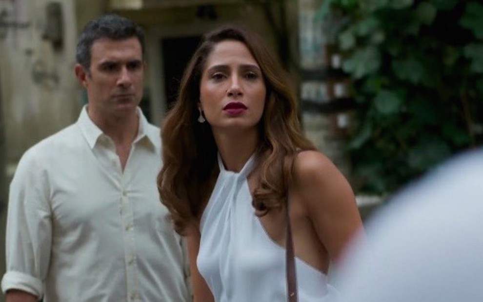 Marcos Pasquim (Carlos Alberto) e Camila Pitanga (Regina) em cena da novela Babilônia, da Globo - Reprodução/TV Globo